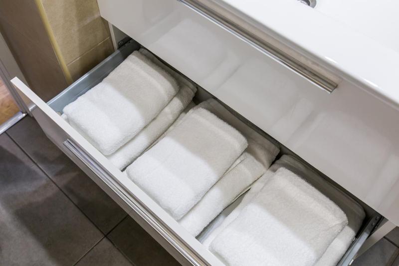 Double Room with Extra Bed image 4