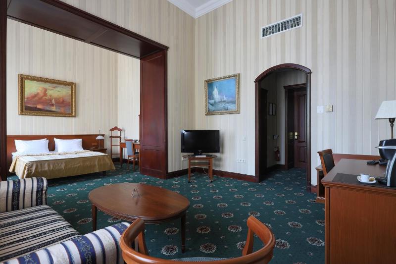 Junior Suite image 4