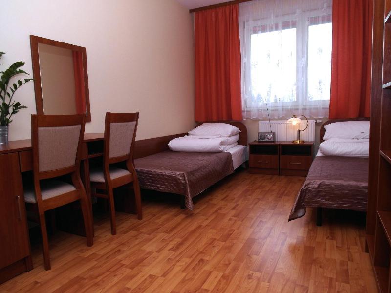 Superior Twin Room image 1
