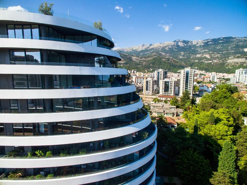 Royal Montesun Apartments - image 8
