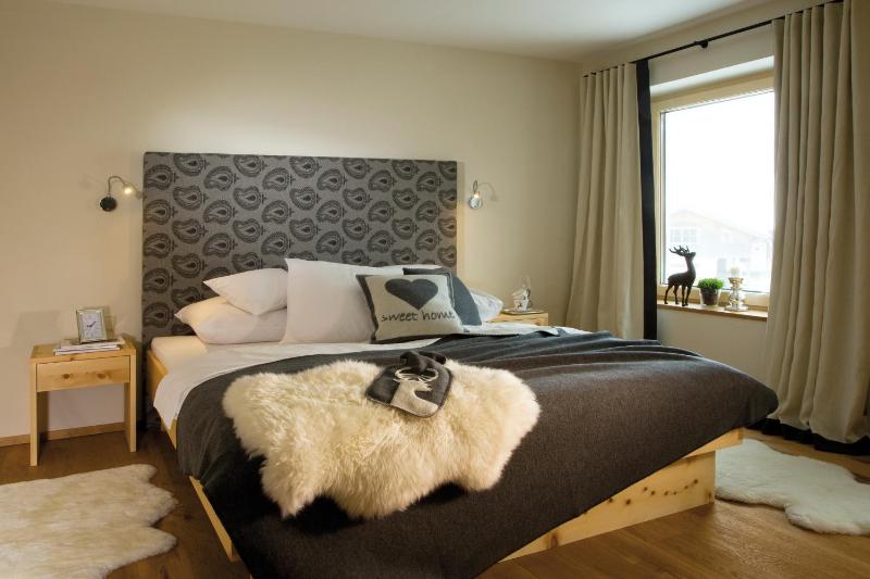Deluxe Apartment image 1