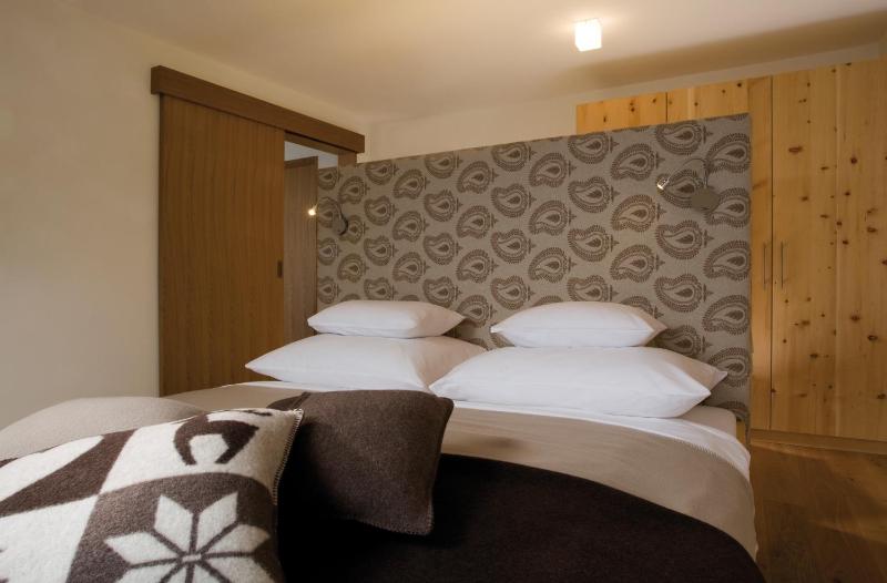 Superior Apartment image 3