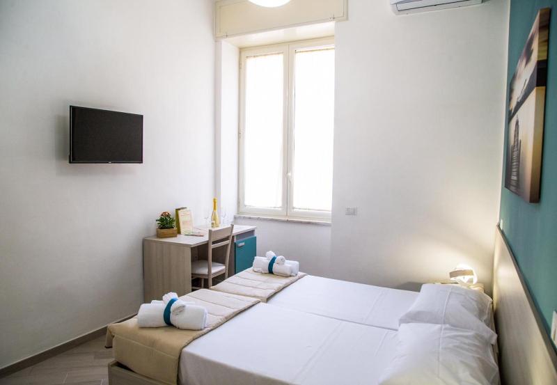 Deluxe Room image 1