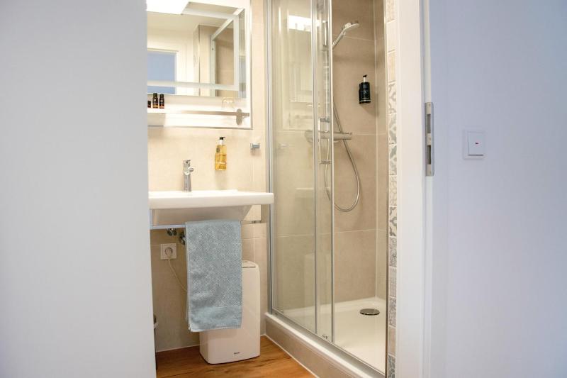 Standard Double Room image 1