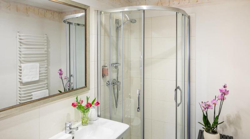 Triple Room image 3