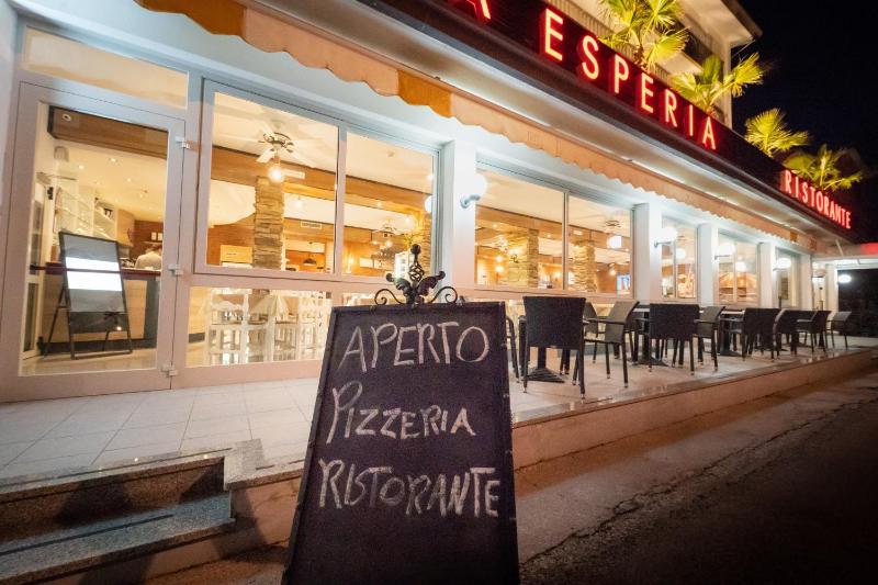 Hotel Esperia - image 23