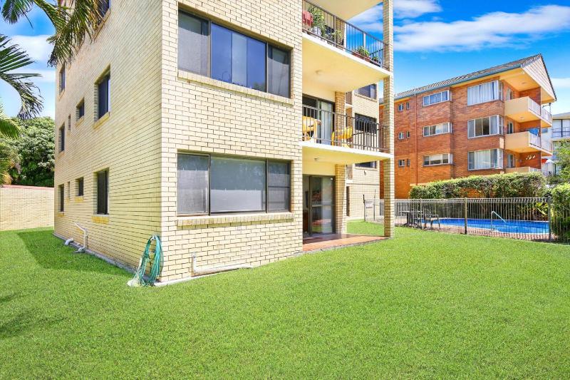 Golden Shores U7 21 Landsborough Parade - image 11