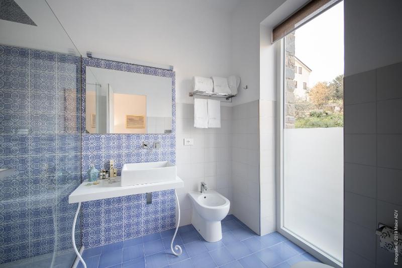 Double Room with Balcony image 1