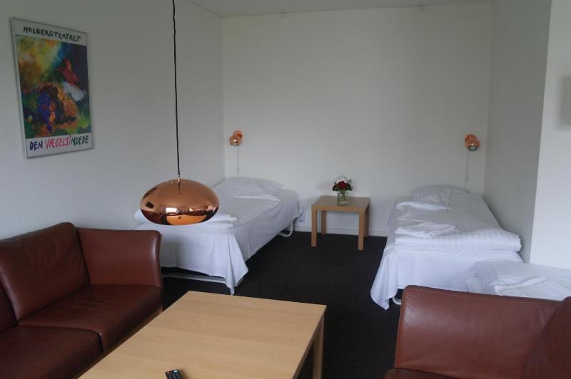 Triple Room image 3