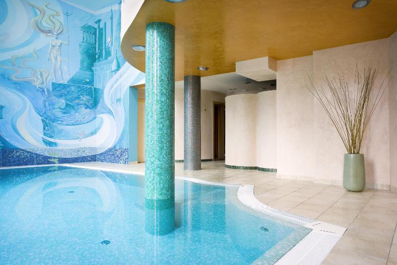 Promenáda Romantic Hotel - image 33