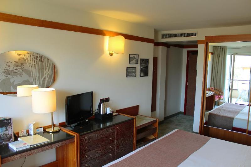 Comfort Twin/Double Room image 4