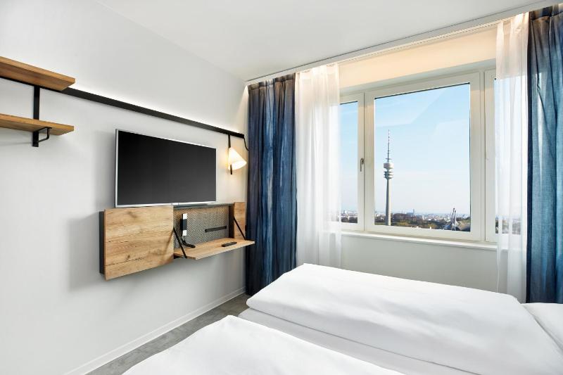 Superior Double Room image 1