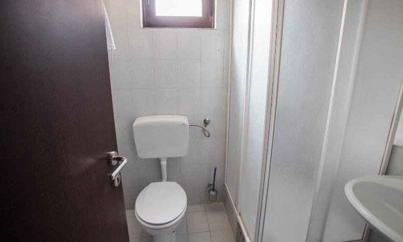 Double Room with Sea View (2 Adults+1 child) image 4