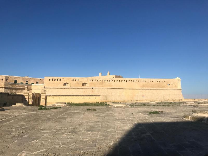 St. Elmo Apartments - image 14
