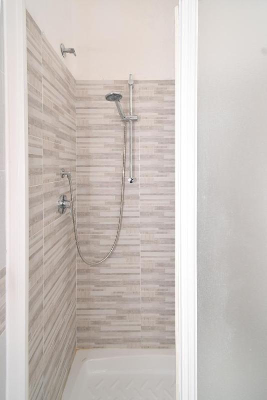 Double Room with Garden View image 3