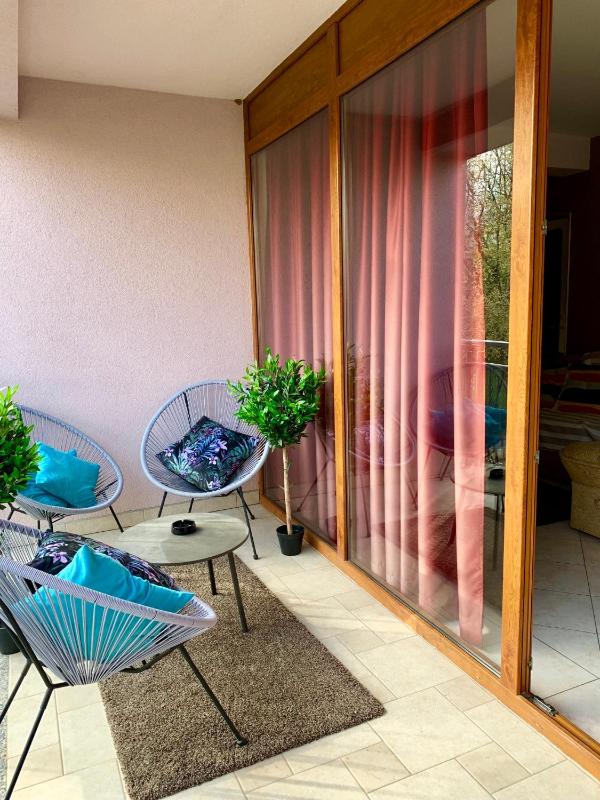 Veja's apartmani - image 36