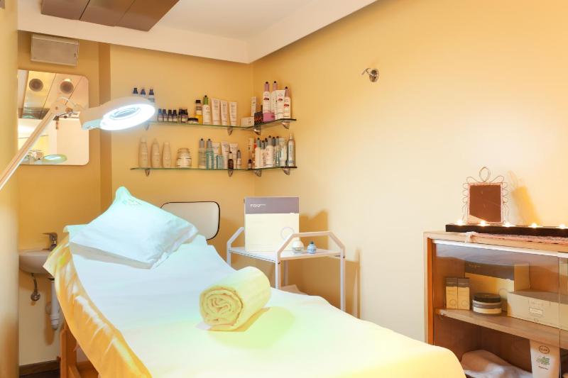 Hotel Baita Montana - image 21