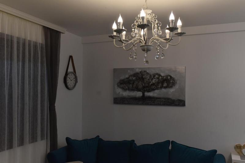 Apartment image 2