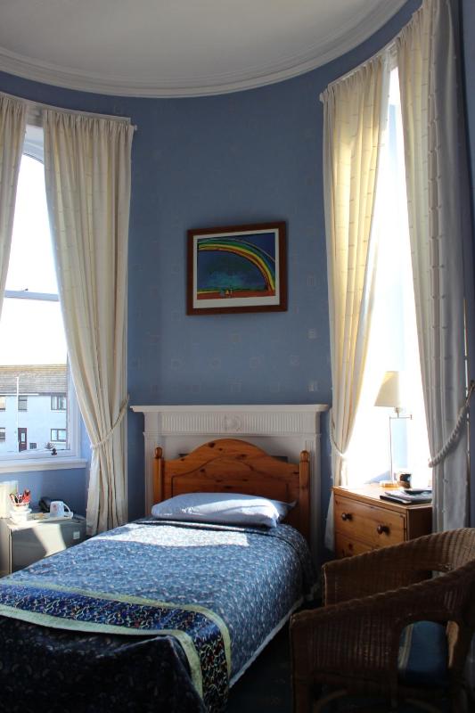 Single Room with Private Bathroom image 1