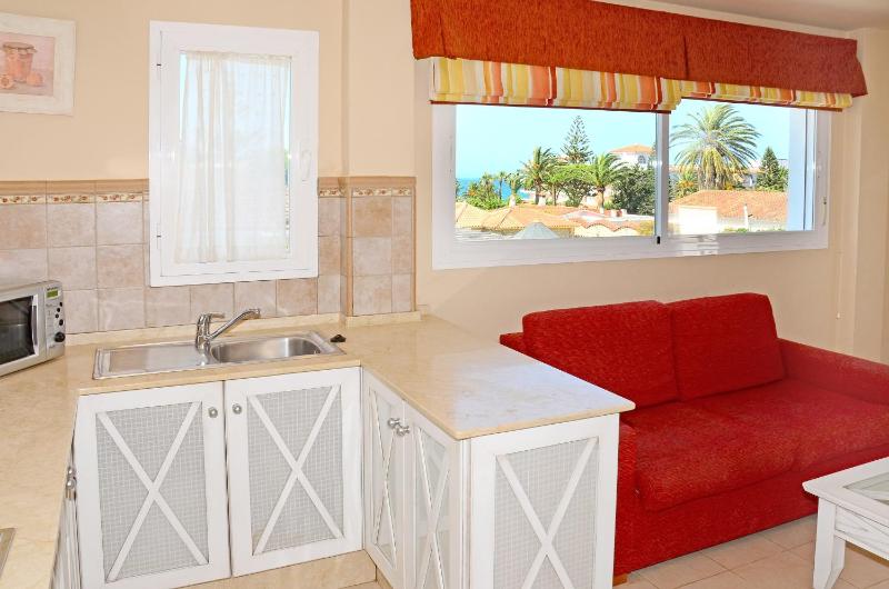 Two-Bedroom Apartment with Terrace (4 Adults) image 4