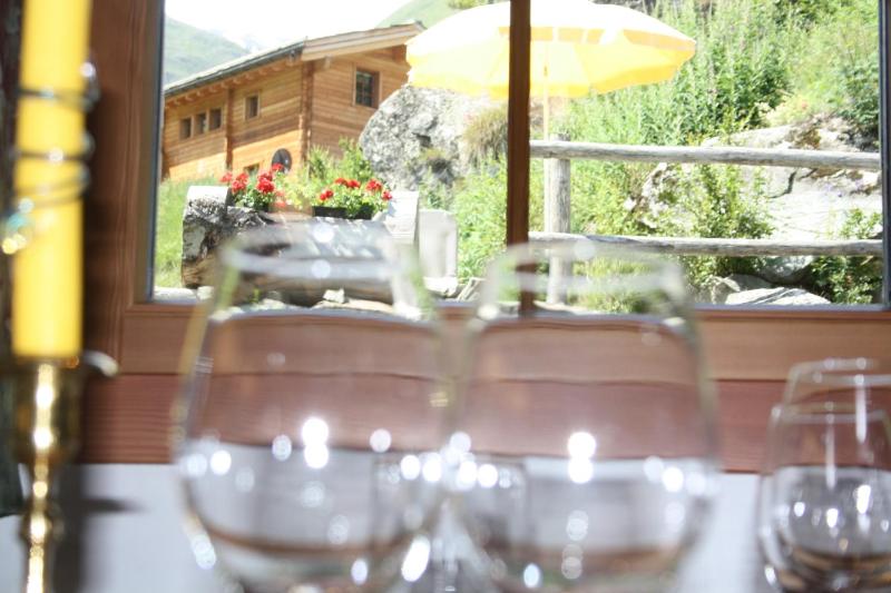 Chalet Hinter dem Rot Stei private wellness in ski and hiking area of Zermatt - image 16