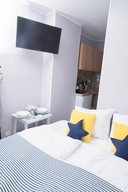 Small Apartment image 1