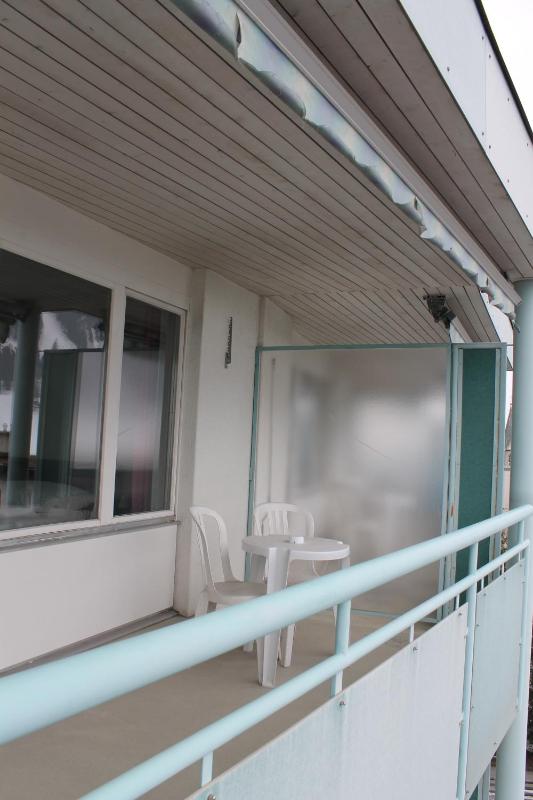 Double Room with Balcony image 2