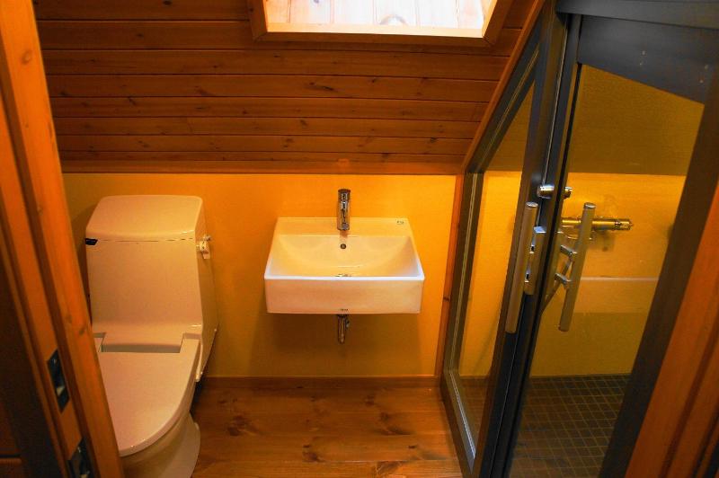 Big Bear Chalets & Apartments - image 22