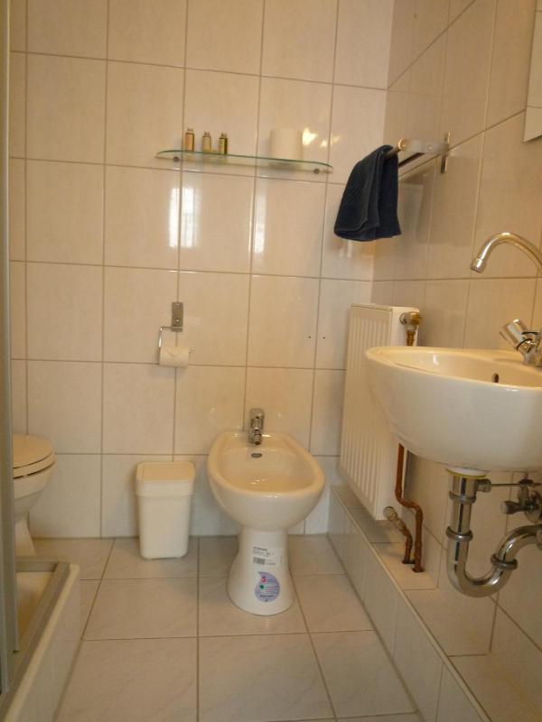 Double Room image 2