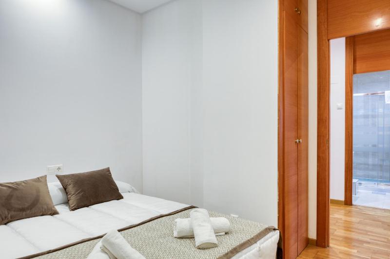 Two-Bedroom Apartment with Terrace image 4