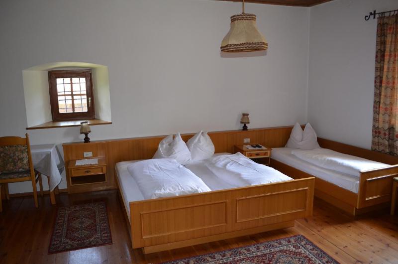 Double Room image 4