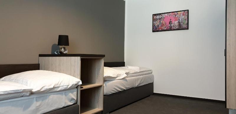 Apartment image 4