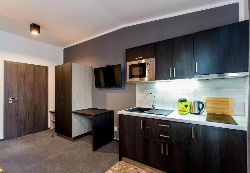Apartment with Garden View image 4