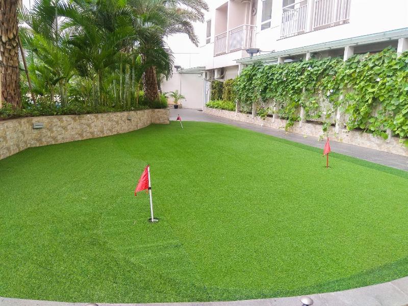 Modern Apartment Studio No Kitchen Mustika Golf Residence By Travelio - image 4