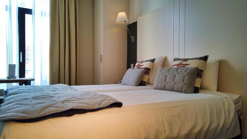 Twin Room with View image 2