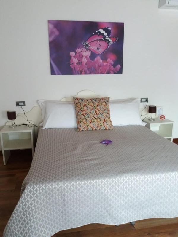 Double or Twin Room image 1