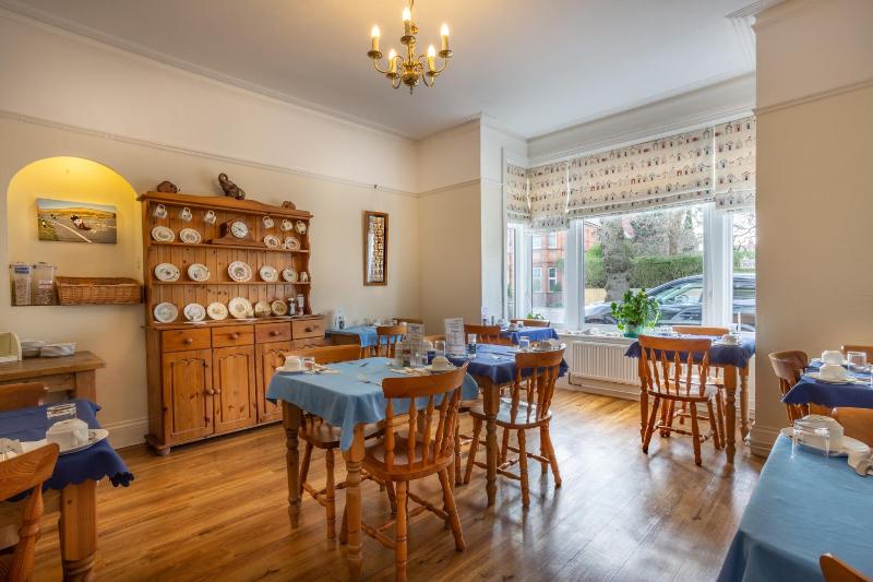 The Rosscourt Hotel - image 50