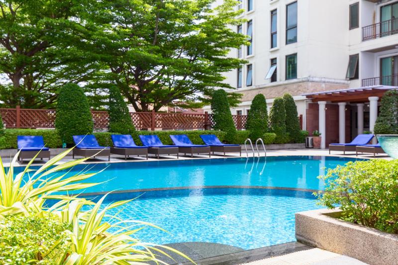 Lasalle Suites Hotel & Residence - image 15