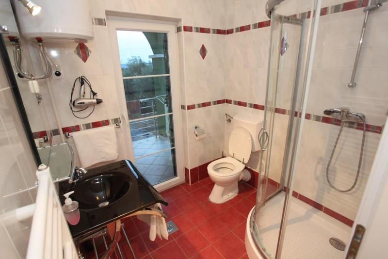 Apartment with Balcony image 3