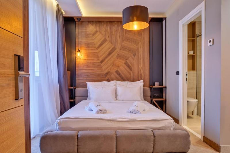 Standard Double Room image 3