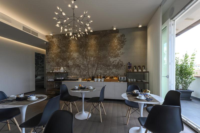 B&B The Attico - image 5