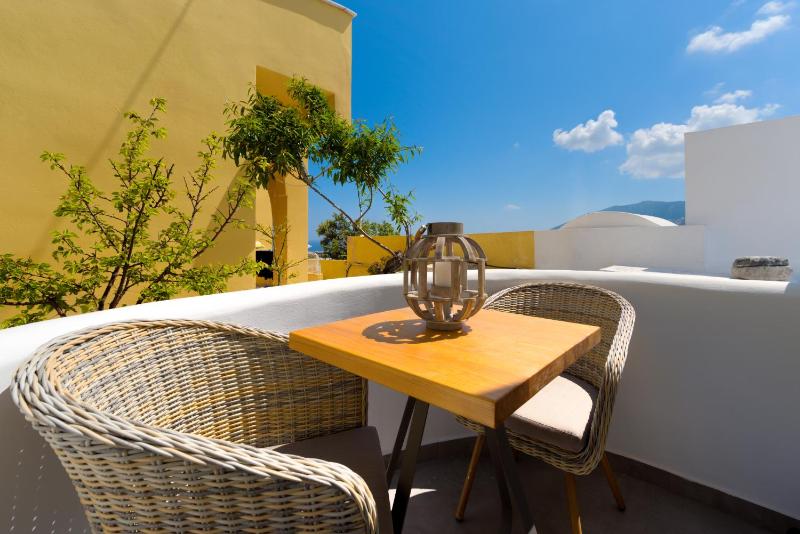 Standard Suite image 2