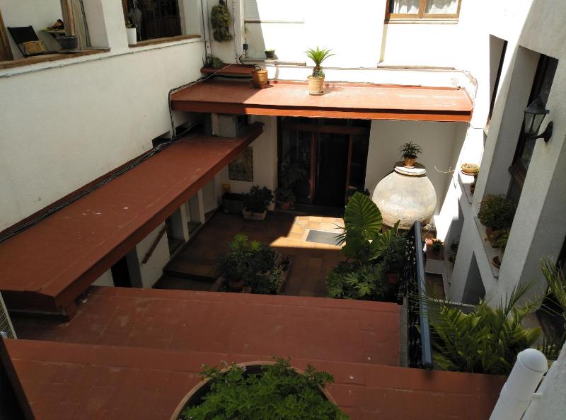 Double Room with Garden View image 1