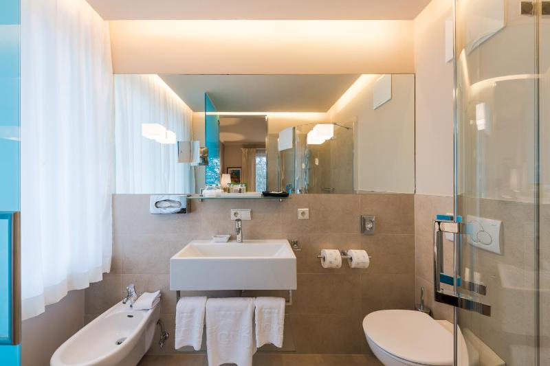 Single Room with Balcony image 3