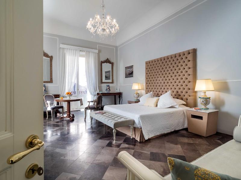 Junior Suite image 1