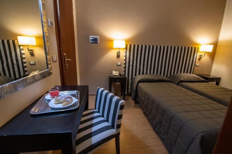 Hotel Moderno - image 46
