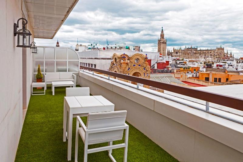 Hotel Inglaterra - image 12
