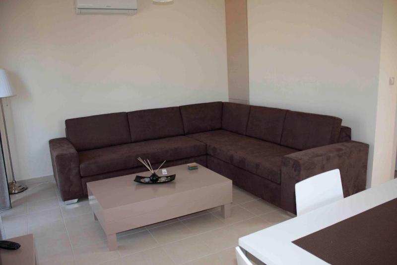 Four-Bedroom Villa with Private Pool (2-10 Adults) image 3