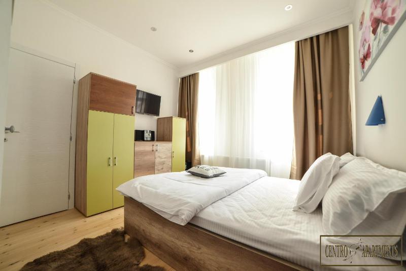 Standard Apartment image 2