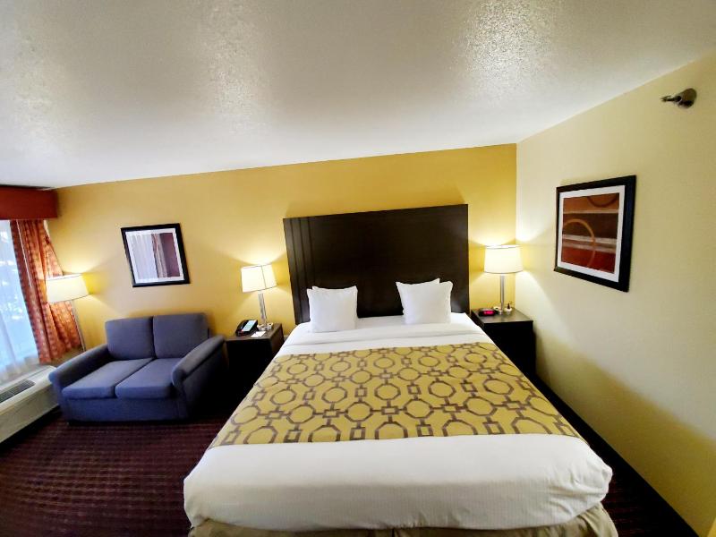 King Room - Disability Access/Non-Smoking image 2